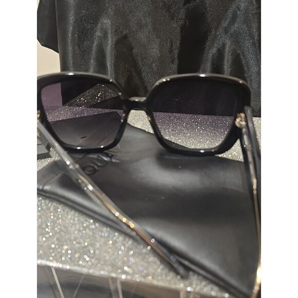 Quay Australia Full Glam Oversized Square Sunglasses- Black Frame/Smoke Lens main image 6